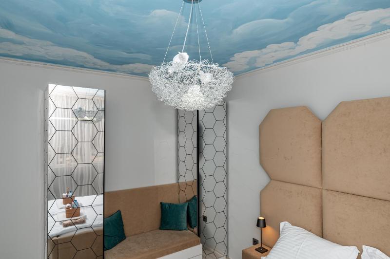 ElenartLux - Baby Cot - Pets Allowed - Free Parking & Fast Wi-Fi - image 18