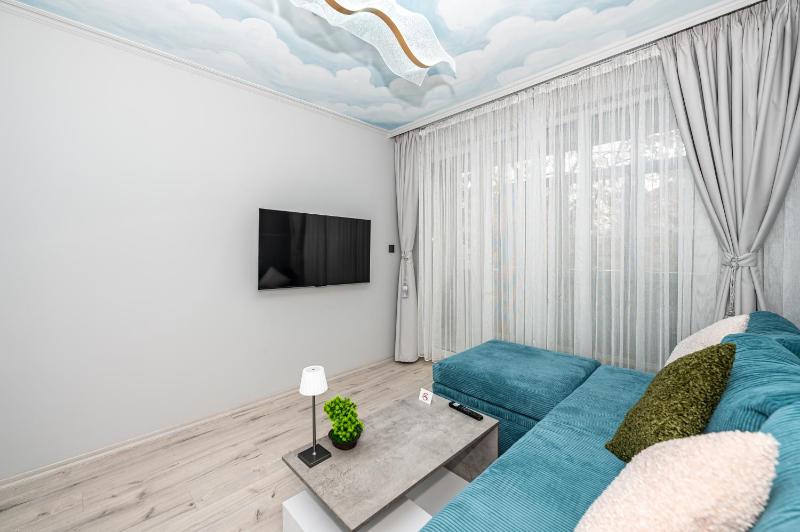 ElenartLux - Baby Cot - Pets Allowed - Free Parking & Fast Wi-Fi - image 20