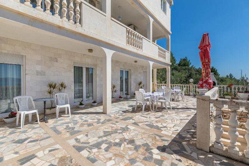 Apartments and rooms with parking space Podgora Makarska - 23916 - image 8