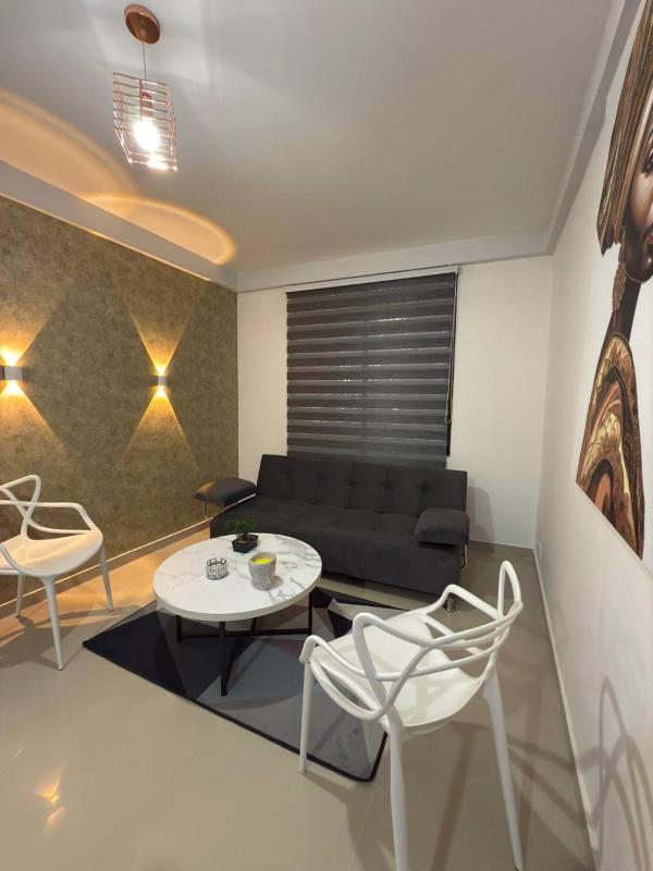 Granada Luxury Loft - image 4