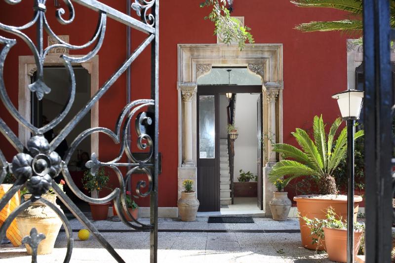 Villa Astoria - image 46