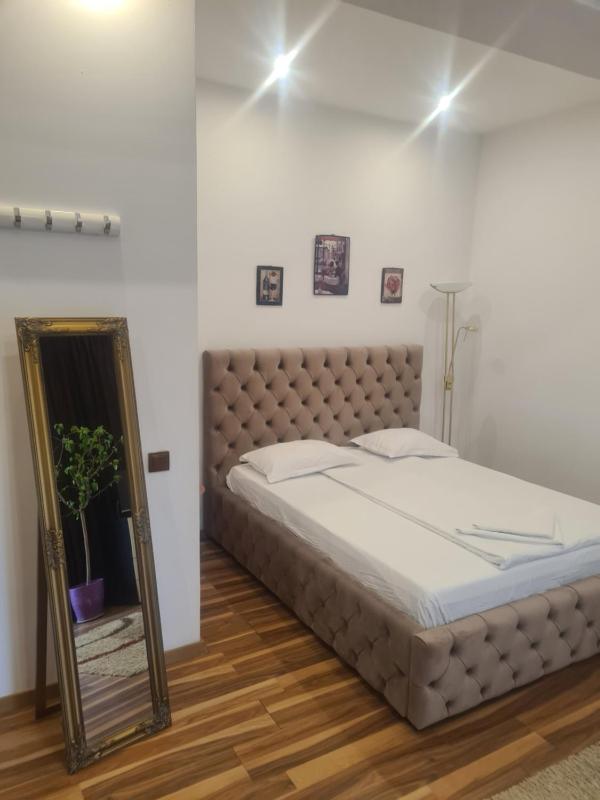 Corina House - image 23