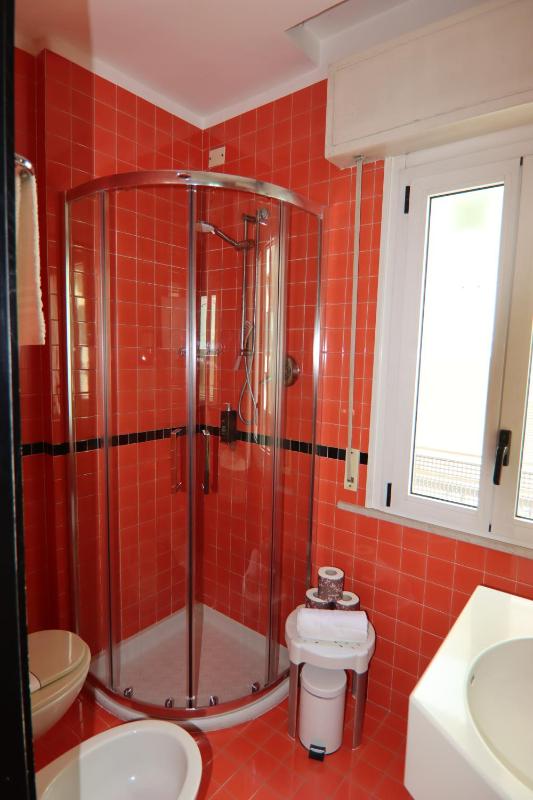 Double or Twin Room with Balcony image 4
