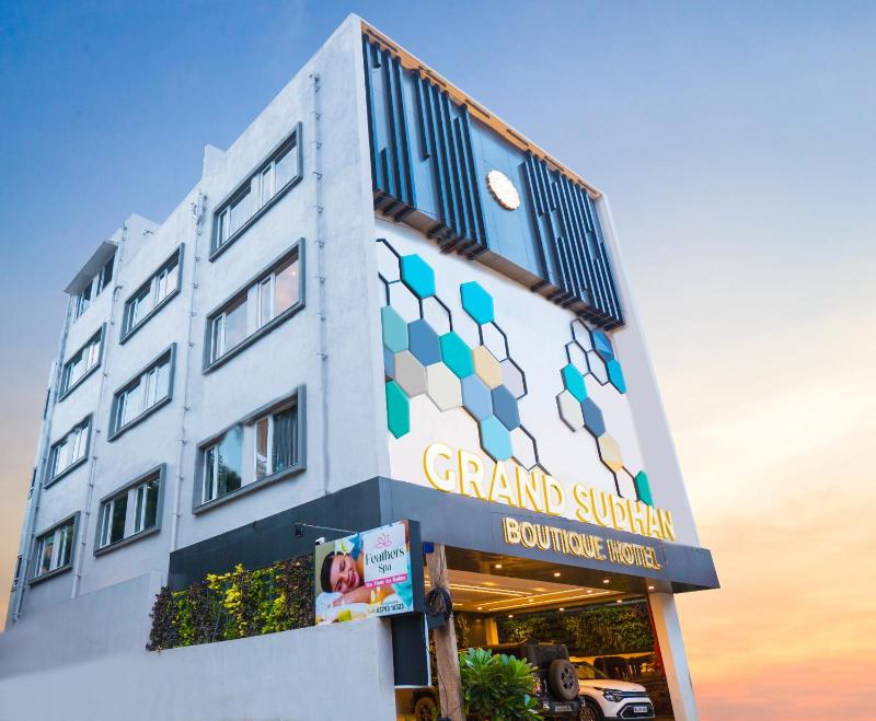 Hotel Grand Sudhan - image 1