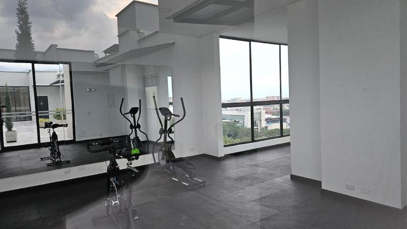 Comfortable and modern apartment Miró Cali - image 3
