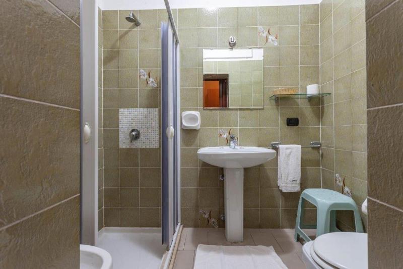 Triple Room image 2