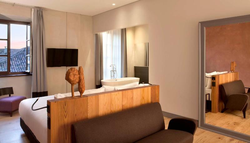 Junior Suite image 4