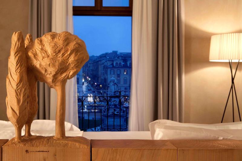 Premium Double or Twin Room with View image 3