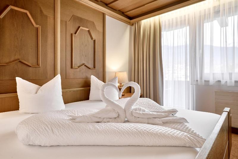 Double Room image 1