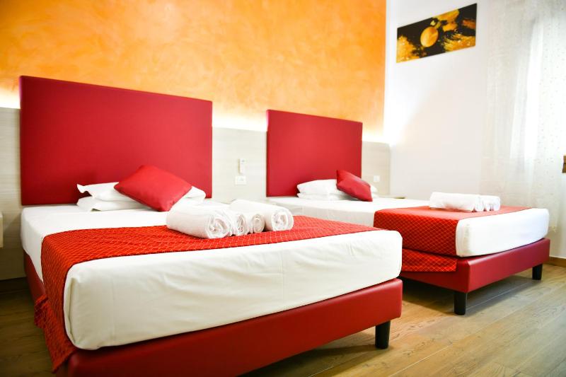 Vacation Venice Rooms - image 17