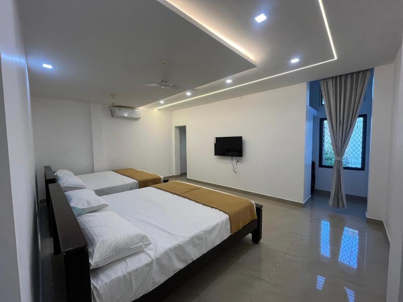 Sakthi Guest House - image 10