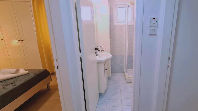 STAY Camelia Apartment - image 12