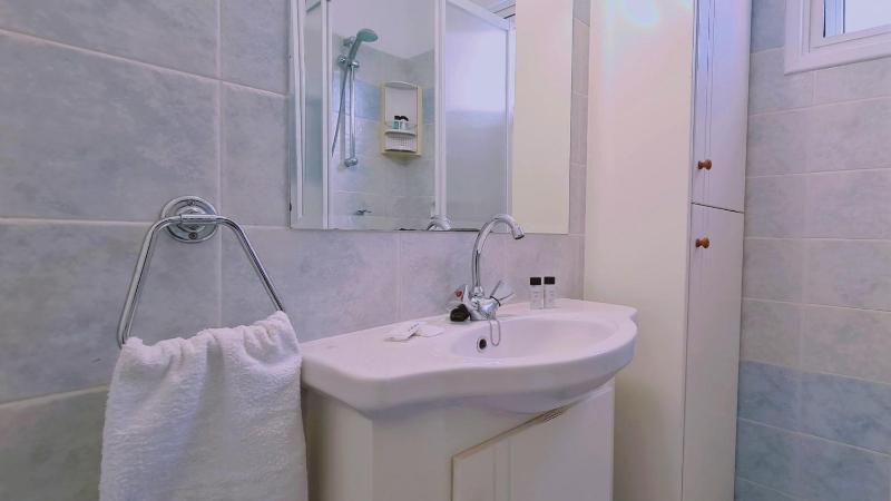 STAY Camelia Apartment - image 10