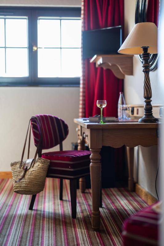 Standard Double Room image 2