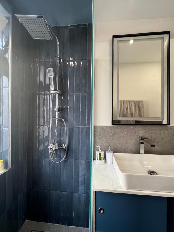 Nicol Apartment - image 8