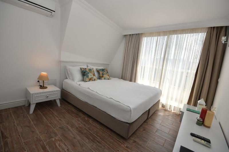 Suite image 3