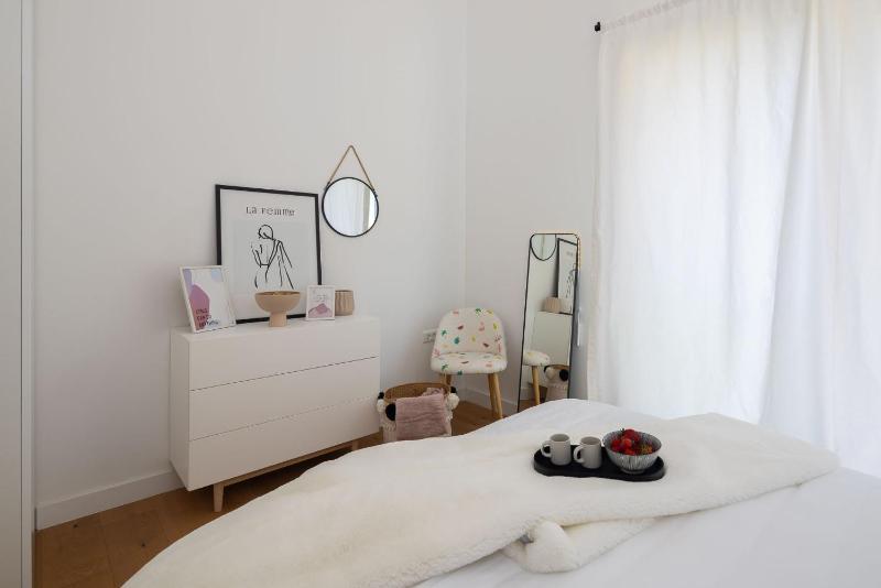 Luxury villa Manera Bol with heated pool near Zlatni Rat - image 4