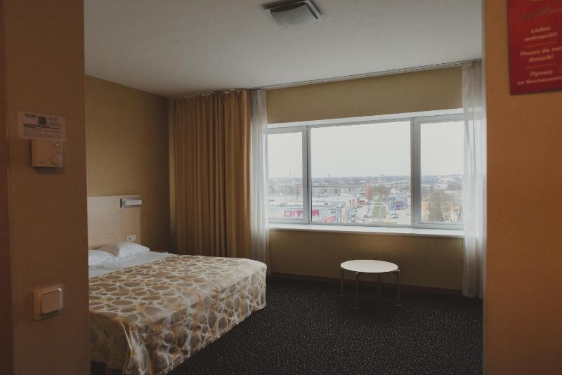 Triple Room image 1