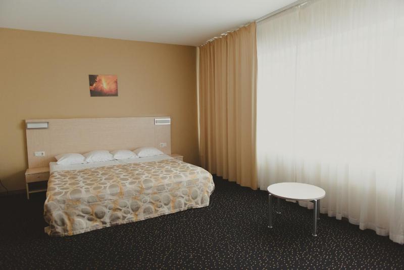 Business Class Double or Twin Room image 3