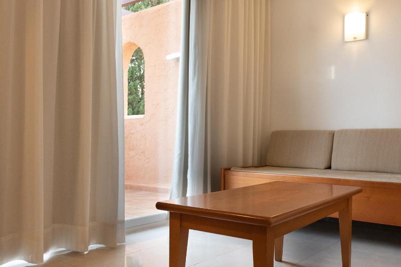 Standard Apartment image 3