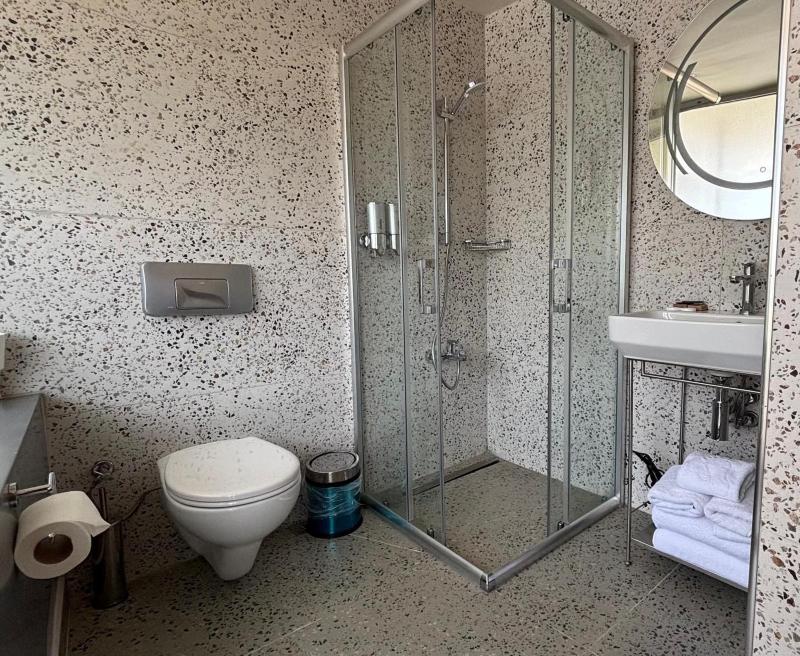 Double Room with Terrace image 3