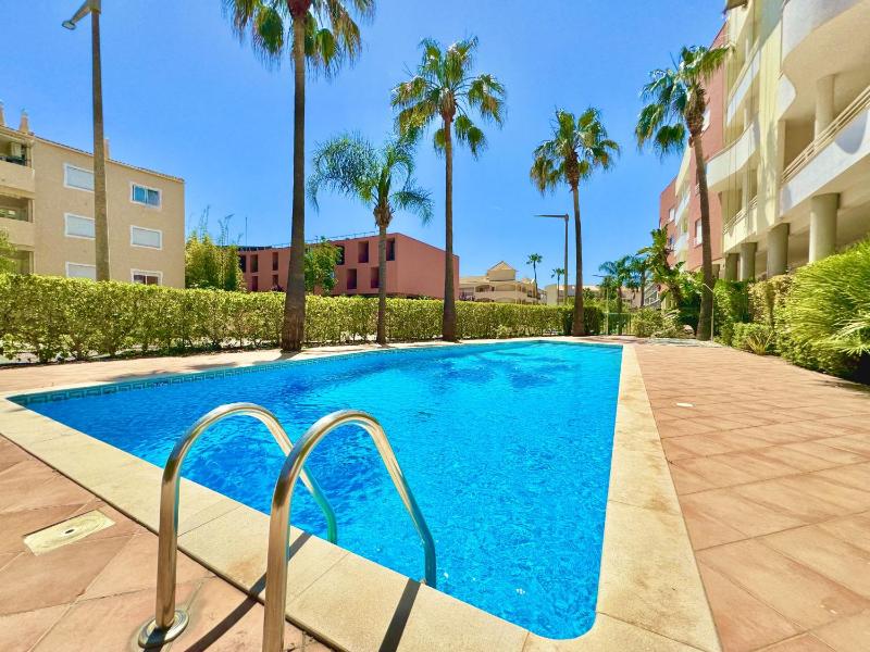 Vilamoura Stylish 2 With Pool by Homing - image 25