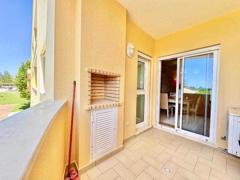 Vilamoura Stylish 2 With Pool by Homing - image 11