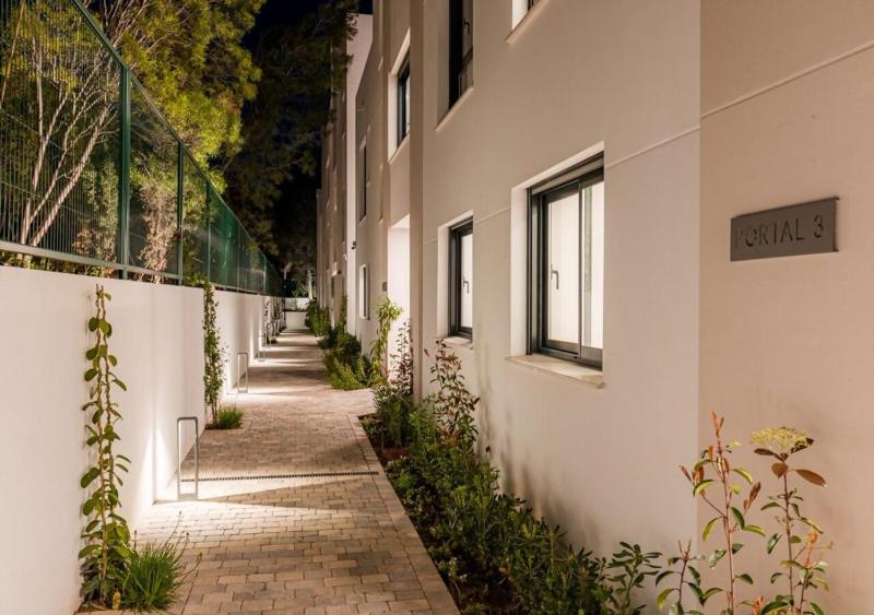 Apartment on the Golden Mile - image 12