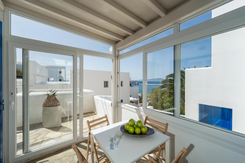 Mykonos town apartment with sea view image 1