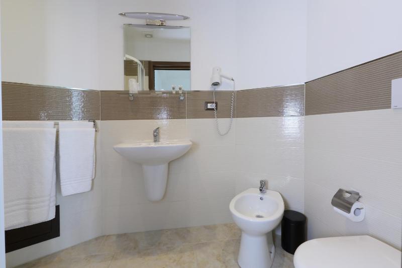 Villa Astoria - image 40