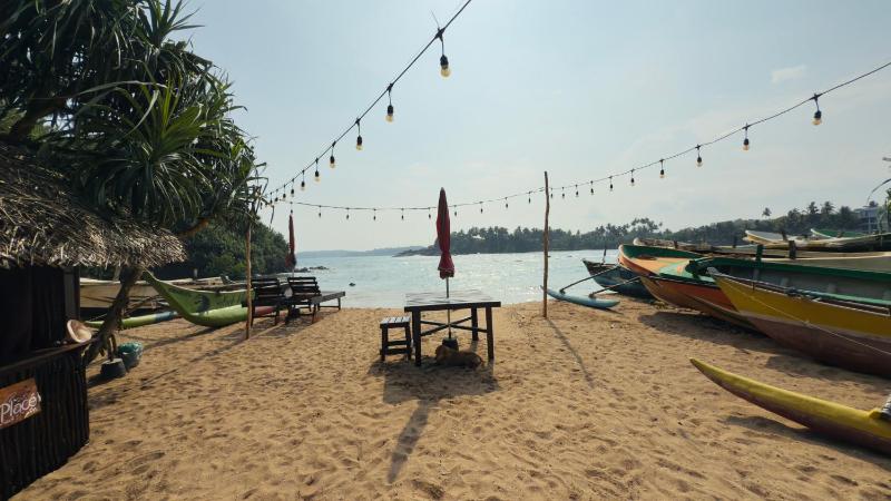 Beliwatta Beach Villa Talalla - image 3