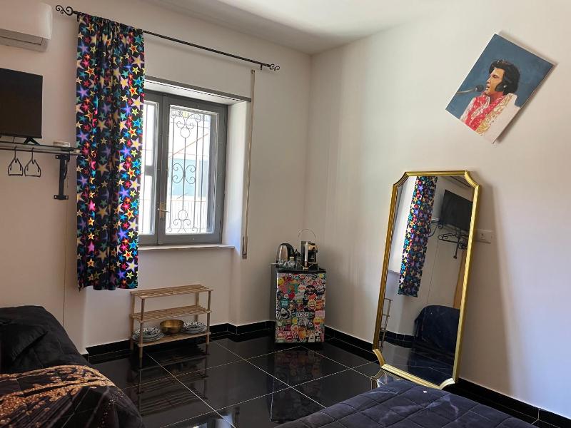 Leopardi Holiday Home a due passi dal mare - image 42