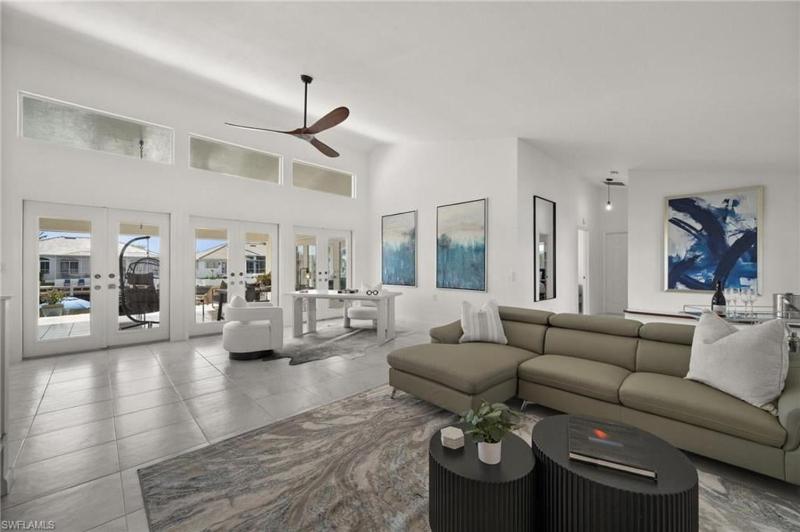 Flamingo Beach House - Water Lot - Canal View - image 13