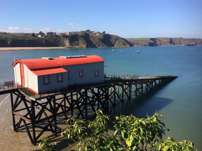 South Seas Tenby - image 13