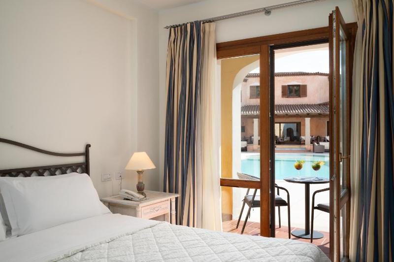 Superior Double or Twin Room image 1