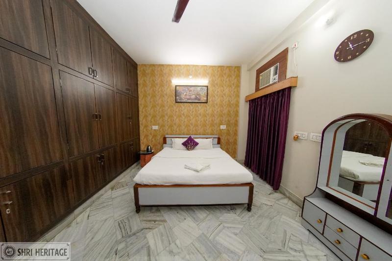 Shri Heritage - Entire Cozy Floor at Assi Varanasi - image 2