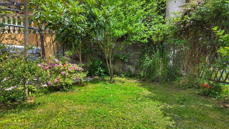 Apartment with Terrace image 3