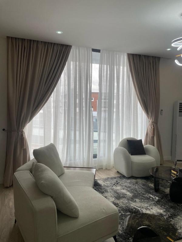Luxurious 2 bedroom - image 13