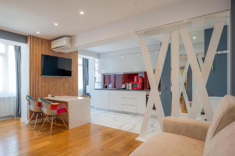 EuroEastVentures Luxury Apartments - image 5