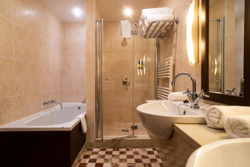 Triple Room image 4