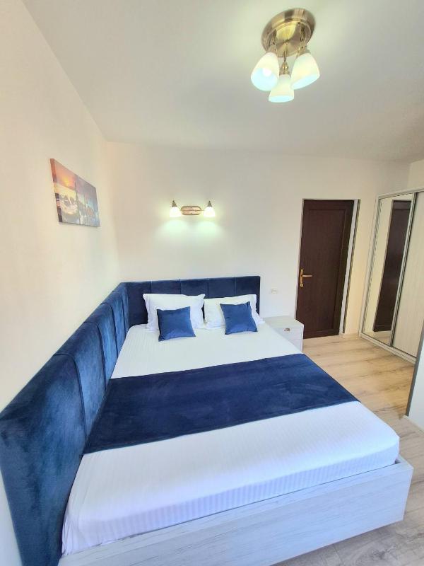 Double Room image 4