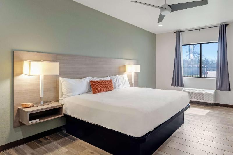 King Suite image 3