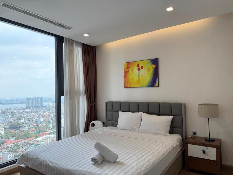 Vinhomes Metropolis Ha Noi 3 Bedroom - image 16