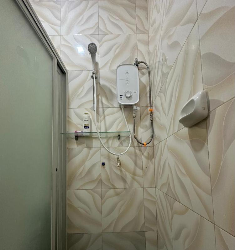 Jenny's White Haven - image 13