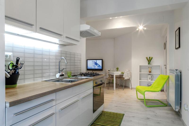 One-Bedroom Apartment with Terrace image 3
