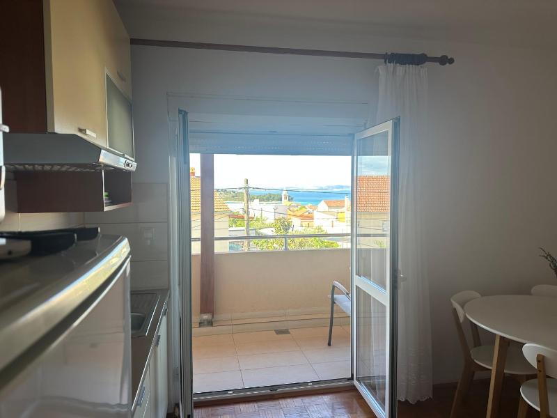 One-Bedroom Apartment image 2