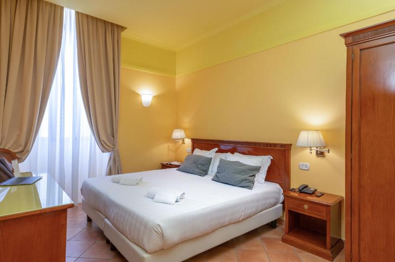 Double or Twin Room image 1