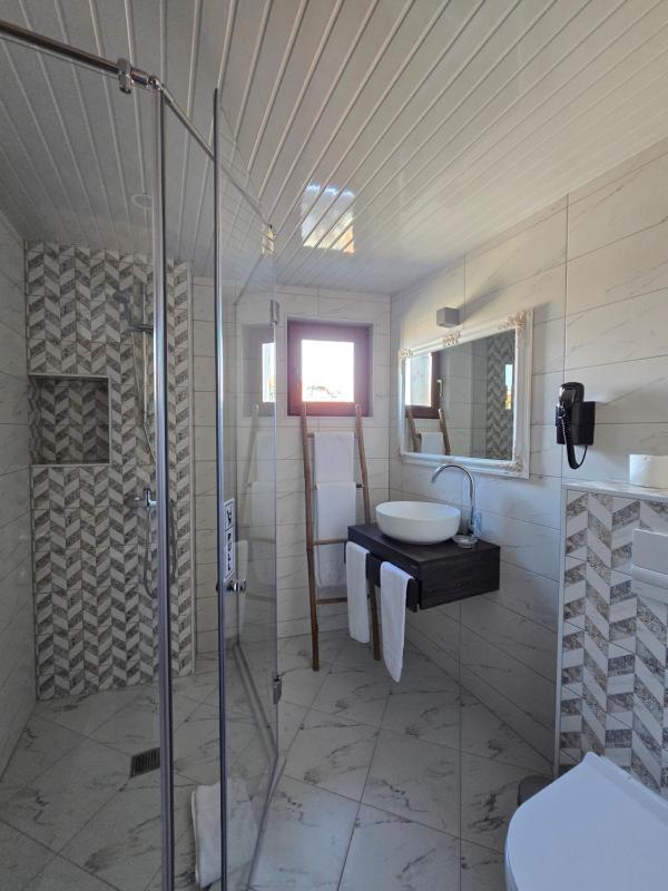 Studio with Sea View image 3