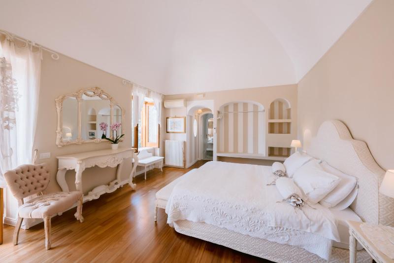 Villa Mary Suites - image 11