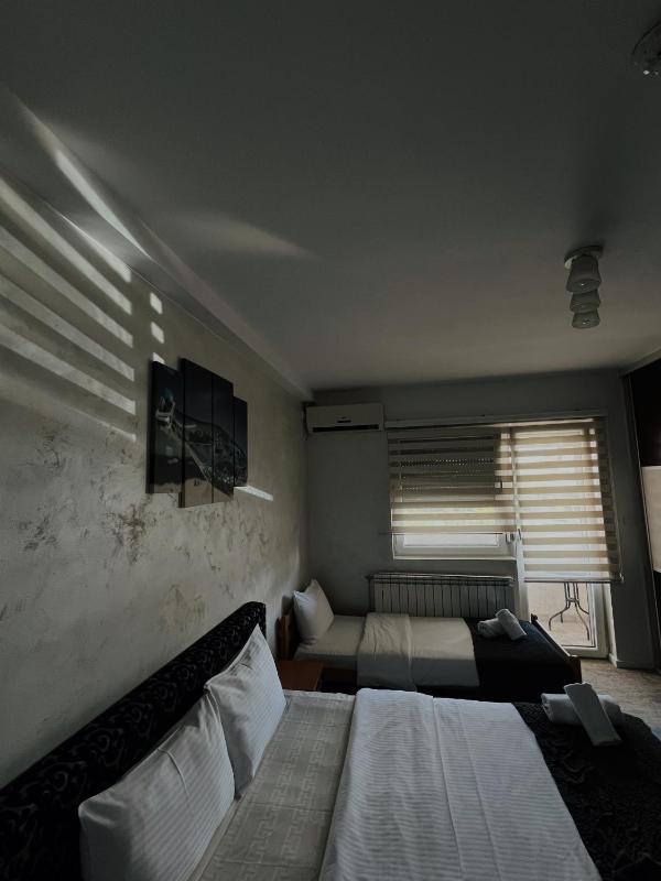 Triple Room image 3